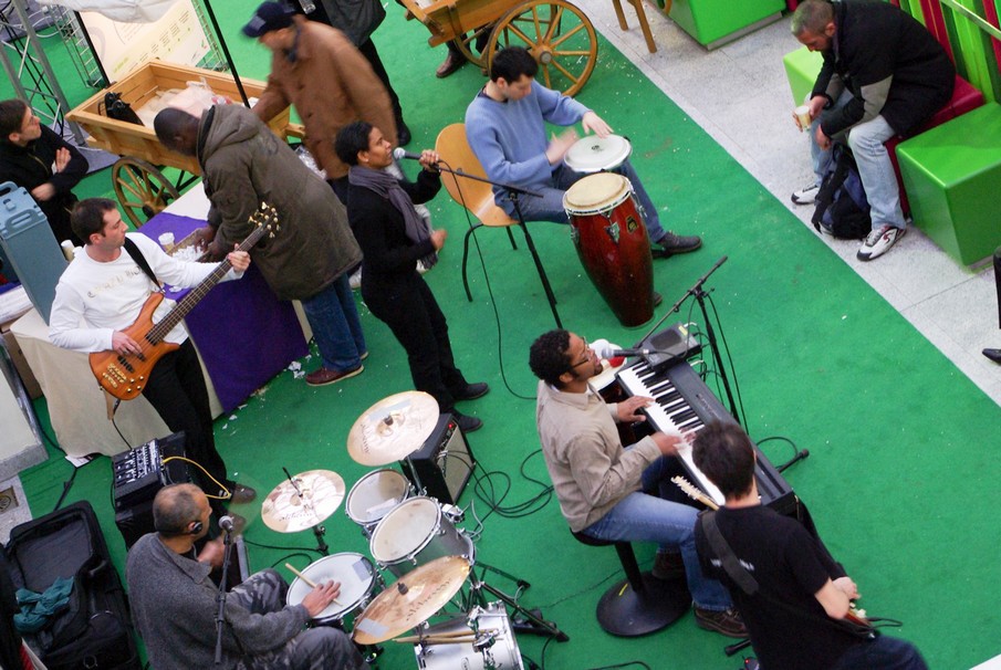 Evry Daily Photo - Concert Ebena Inauguration Gare Evry Centre 226.jpg